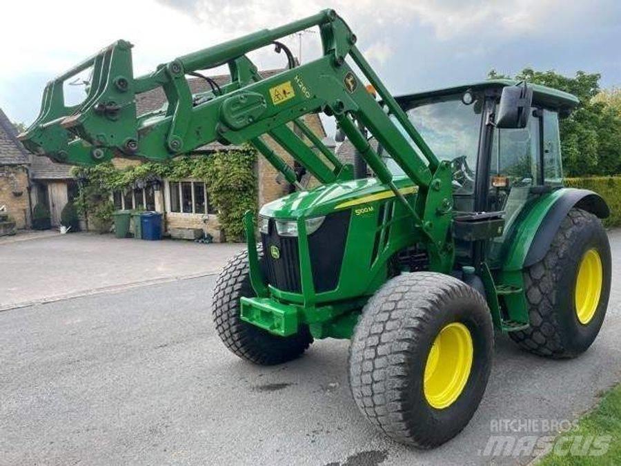 John Deere 5100 M Трактори