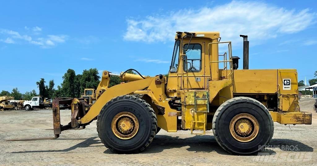 CAT 966 D Колесни товарачи