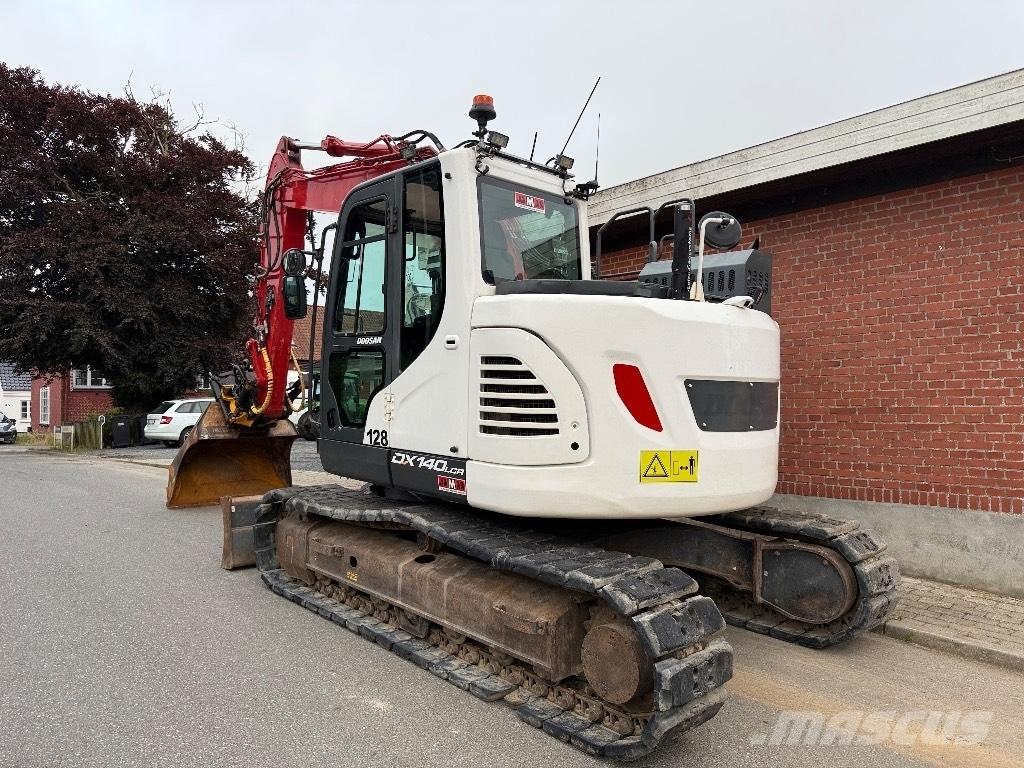 Doosan DX 140 LCR Верижен екскаватор