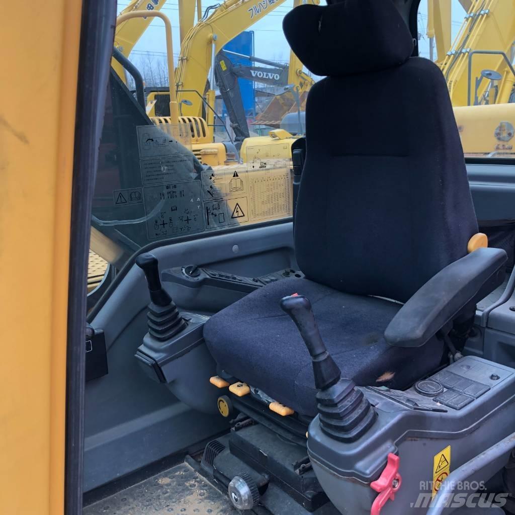 Volvo EC210B Верижен екскаватор