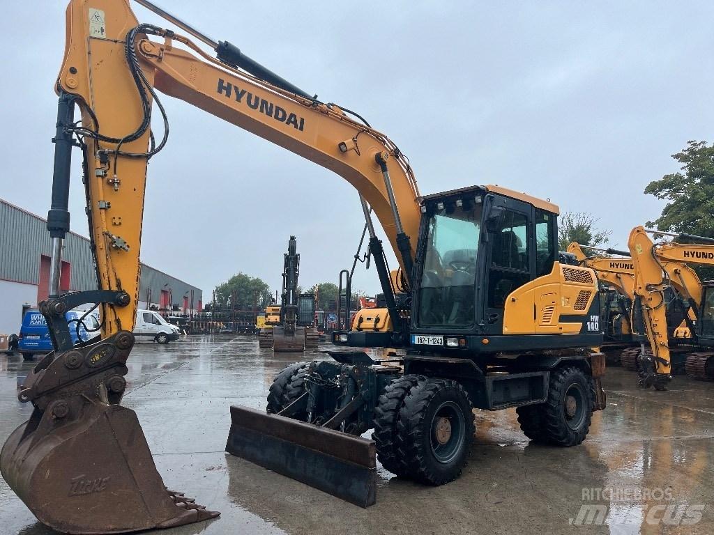 Hyundai HW140 Колесни екскаватори