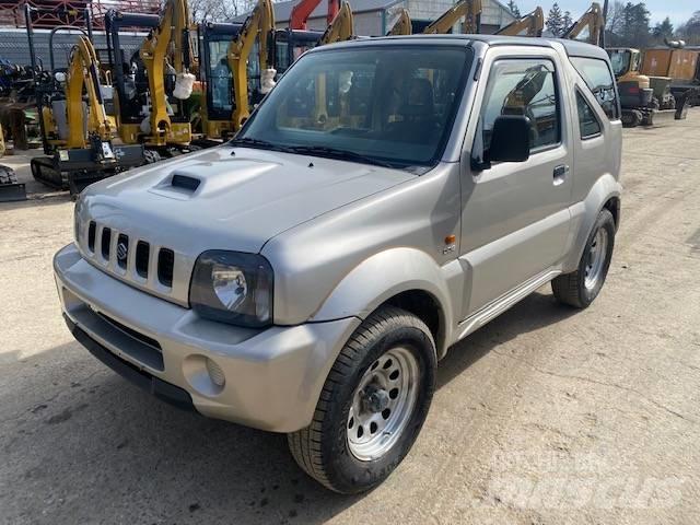 Suzuki Jimny Високопроходими автомобили
