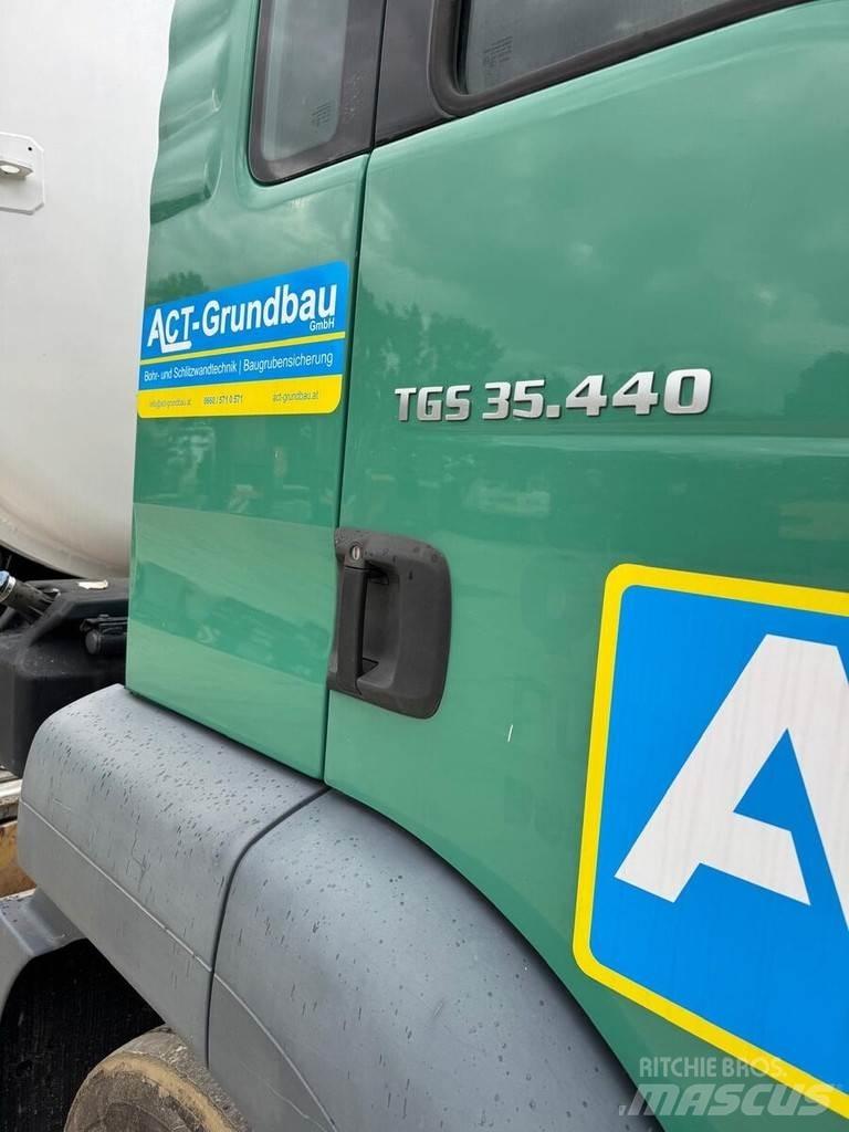 MAN TGS 32 - 440 Камиони със скипов подемник