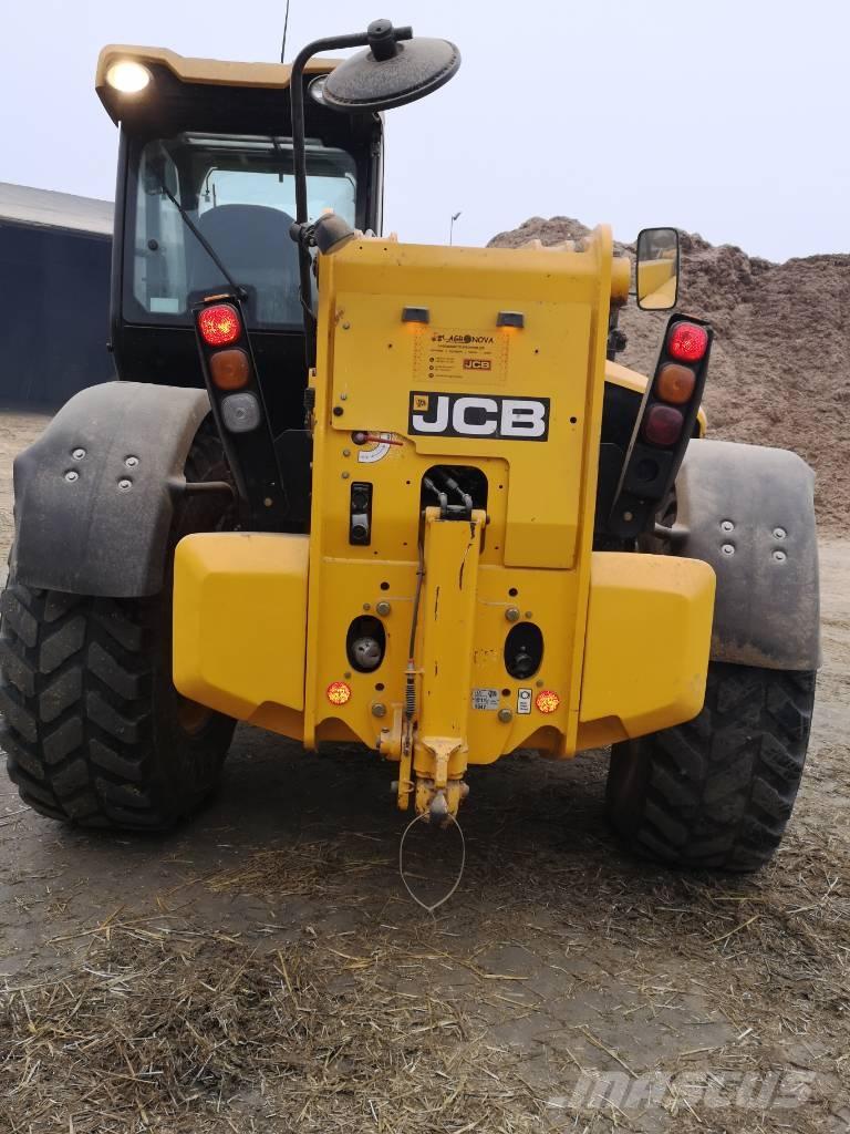 JCB 560-80 Телескопични товарачи