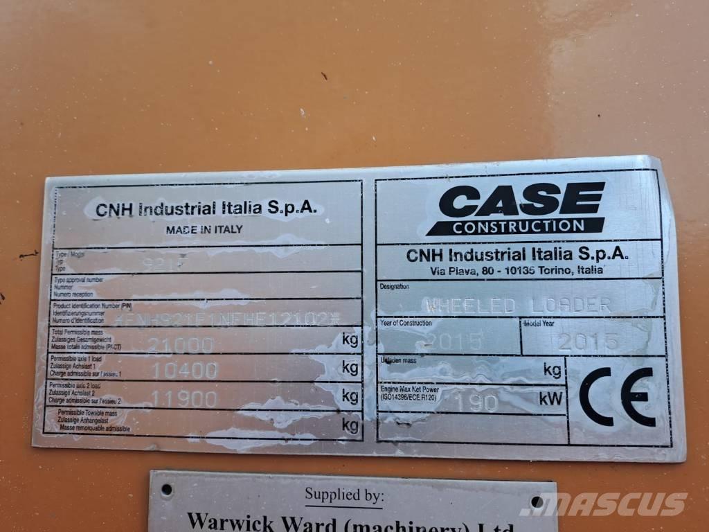 CASE 921FXR Колесни товарачи
