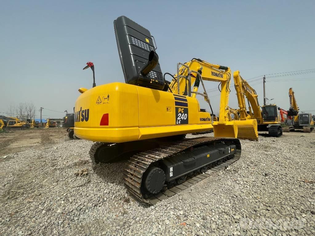 Komatsu PC 240 LC Верижен екскаватор