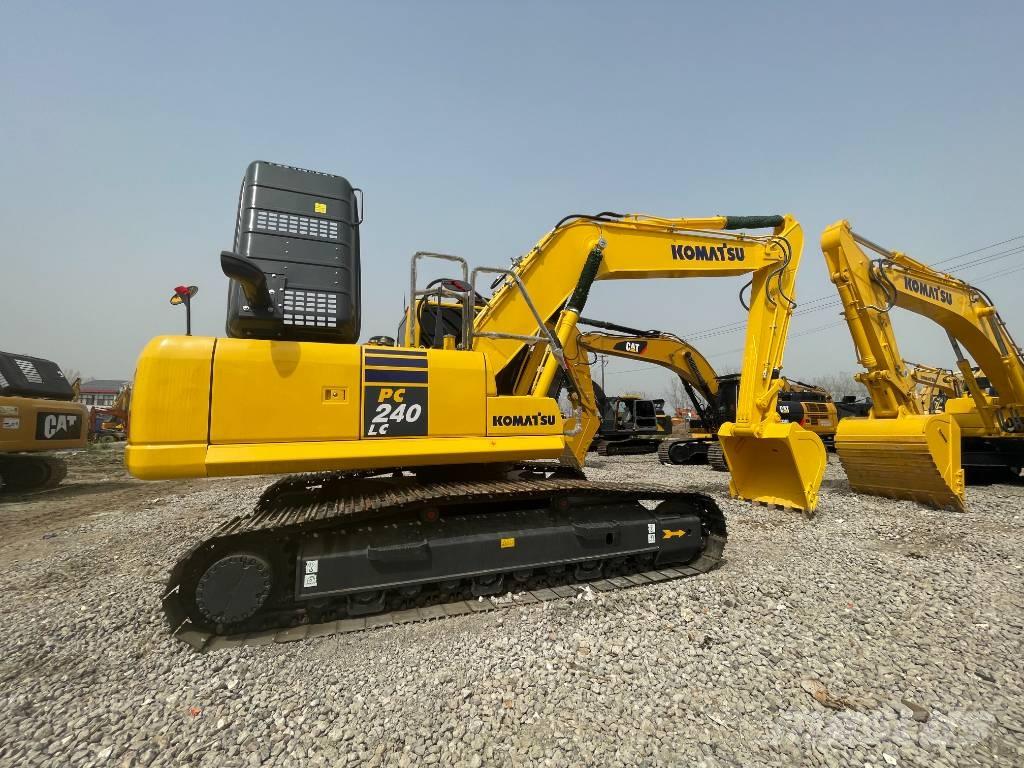 Komatsu PC 240 LC Верижен екскаватор