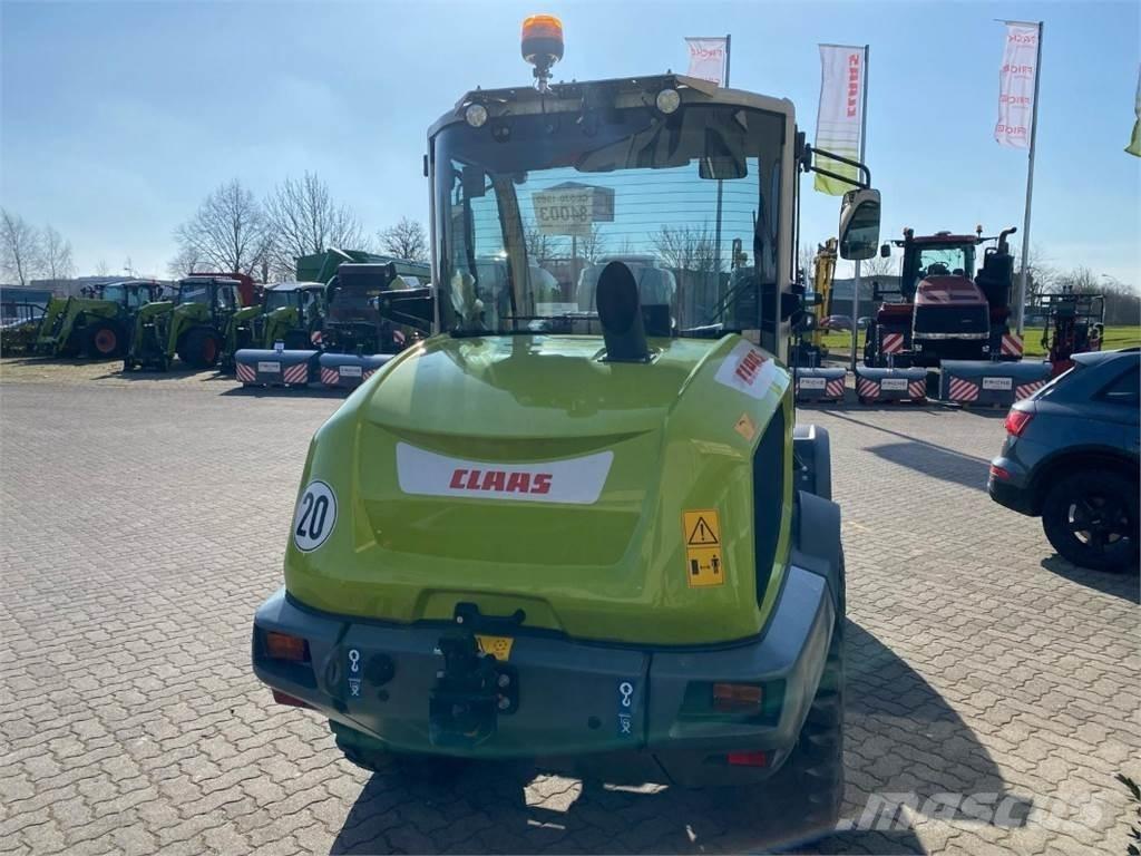 CLAAS Torion 530 Колесни товарачи