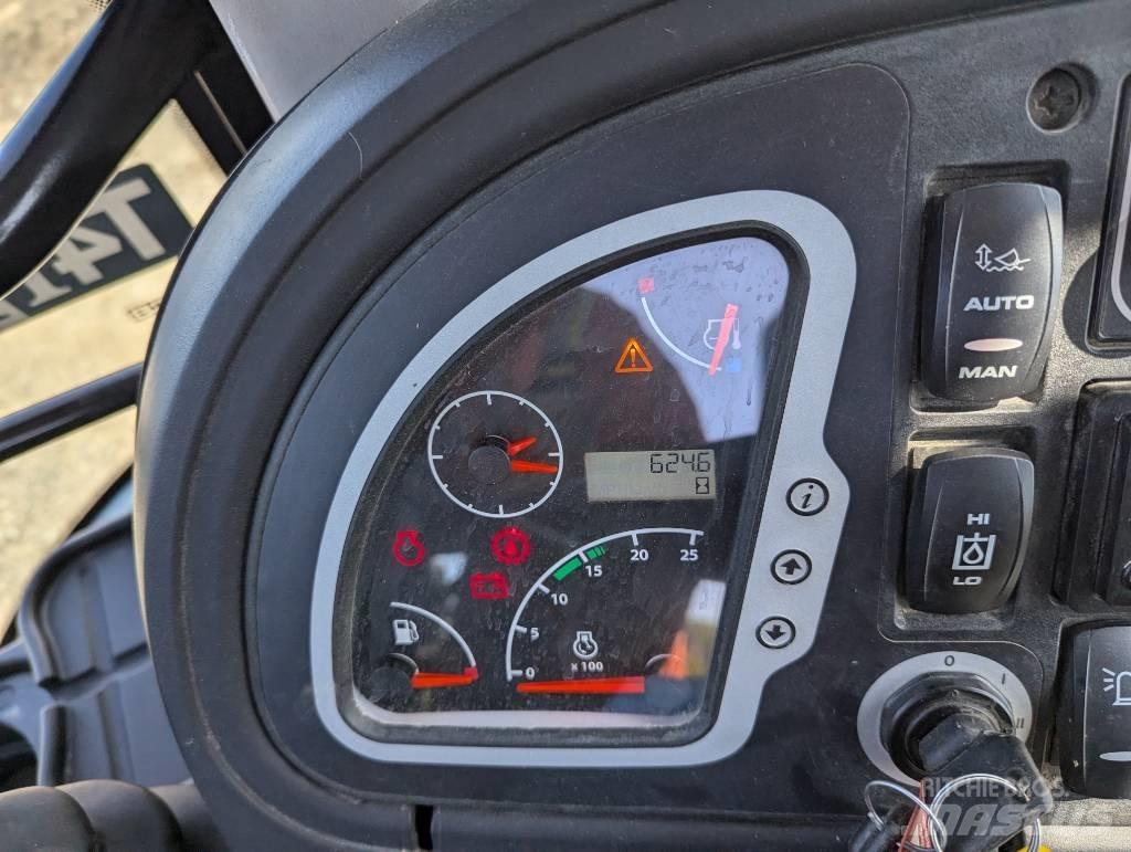 JCB 3CX4 Товарач със заден ексватор