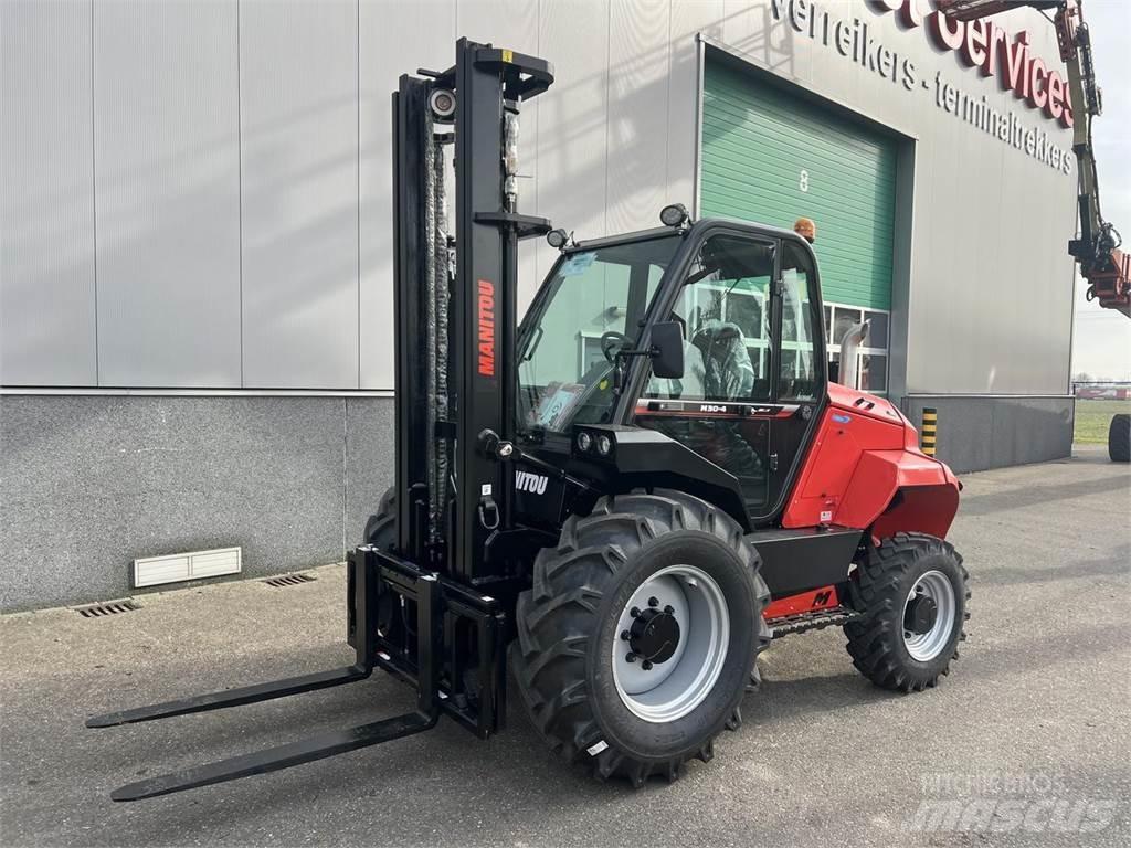 Manitou M30-4 Камиони за херавни местности