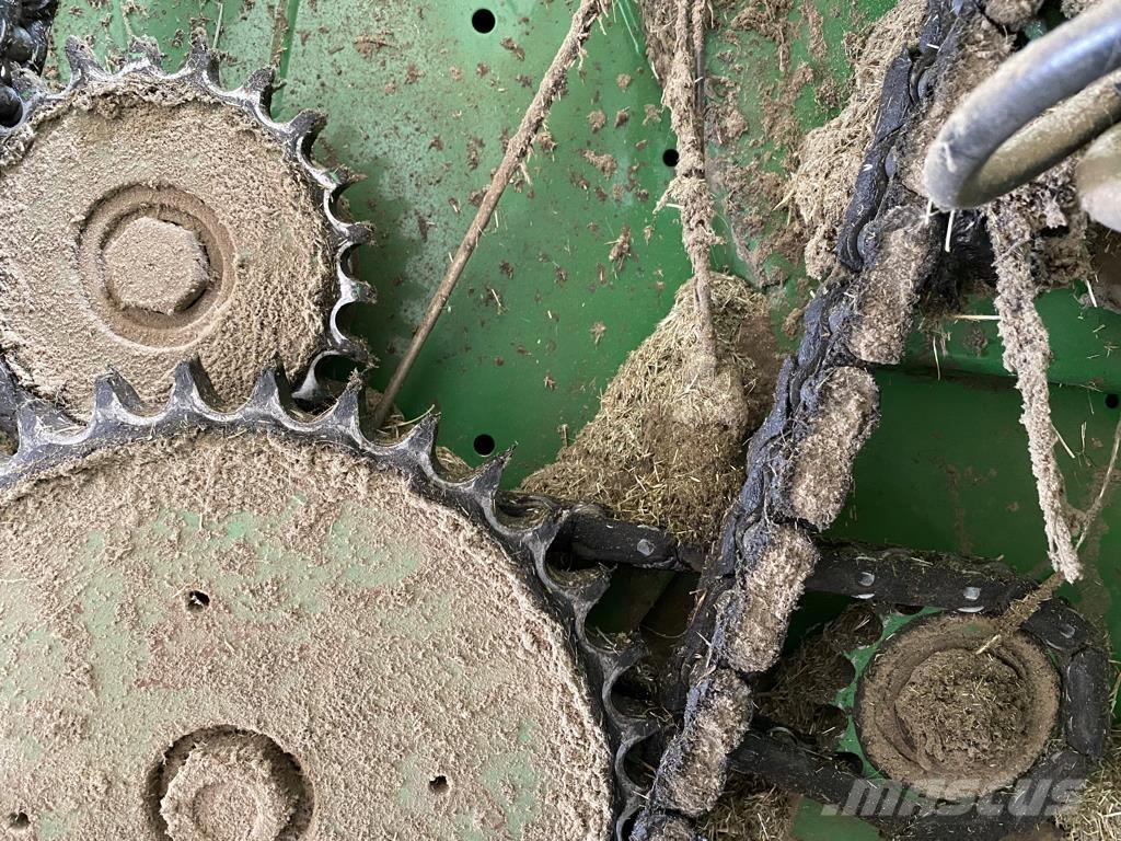 John Deere 568 Сламопреси за кръгли бали
