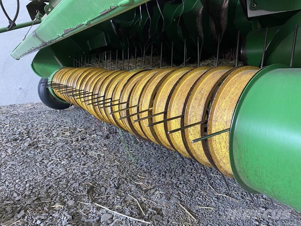 John Deere 568 Сламопреси за кръгли бали
