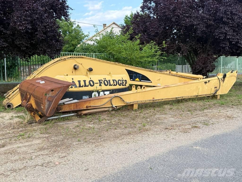 CAT 322 CL Верижен екскаватор