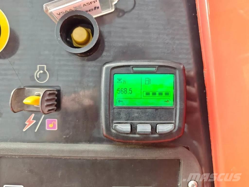 JLG 660 SJ Телескопични повдигачи
