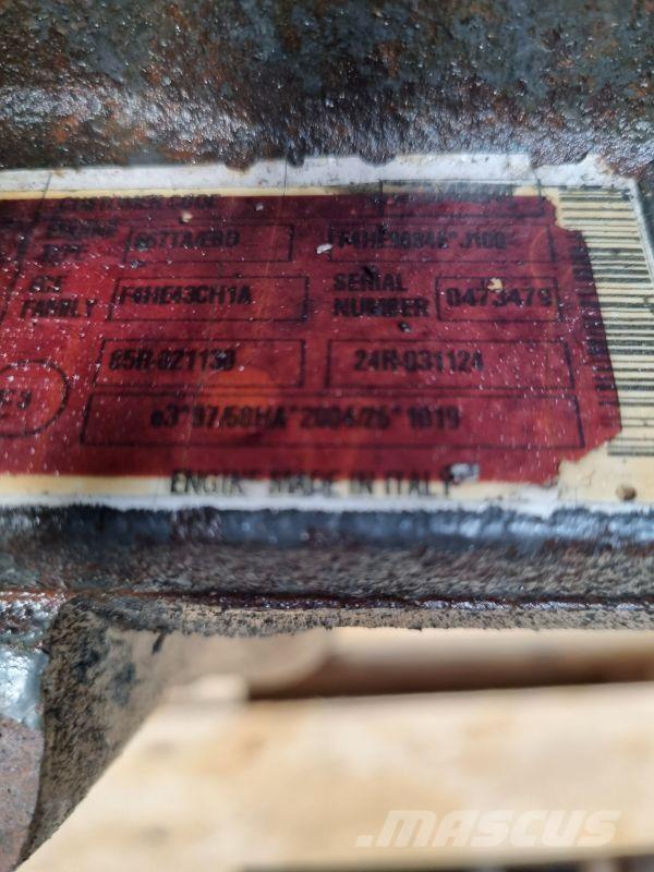 Iveco F4HE9684E Двигатели