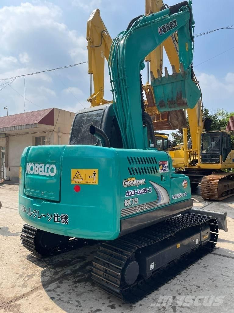 Kobelco SK 75-8 Мини екскаватори < 7 т