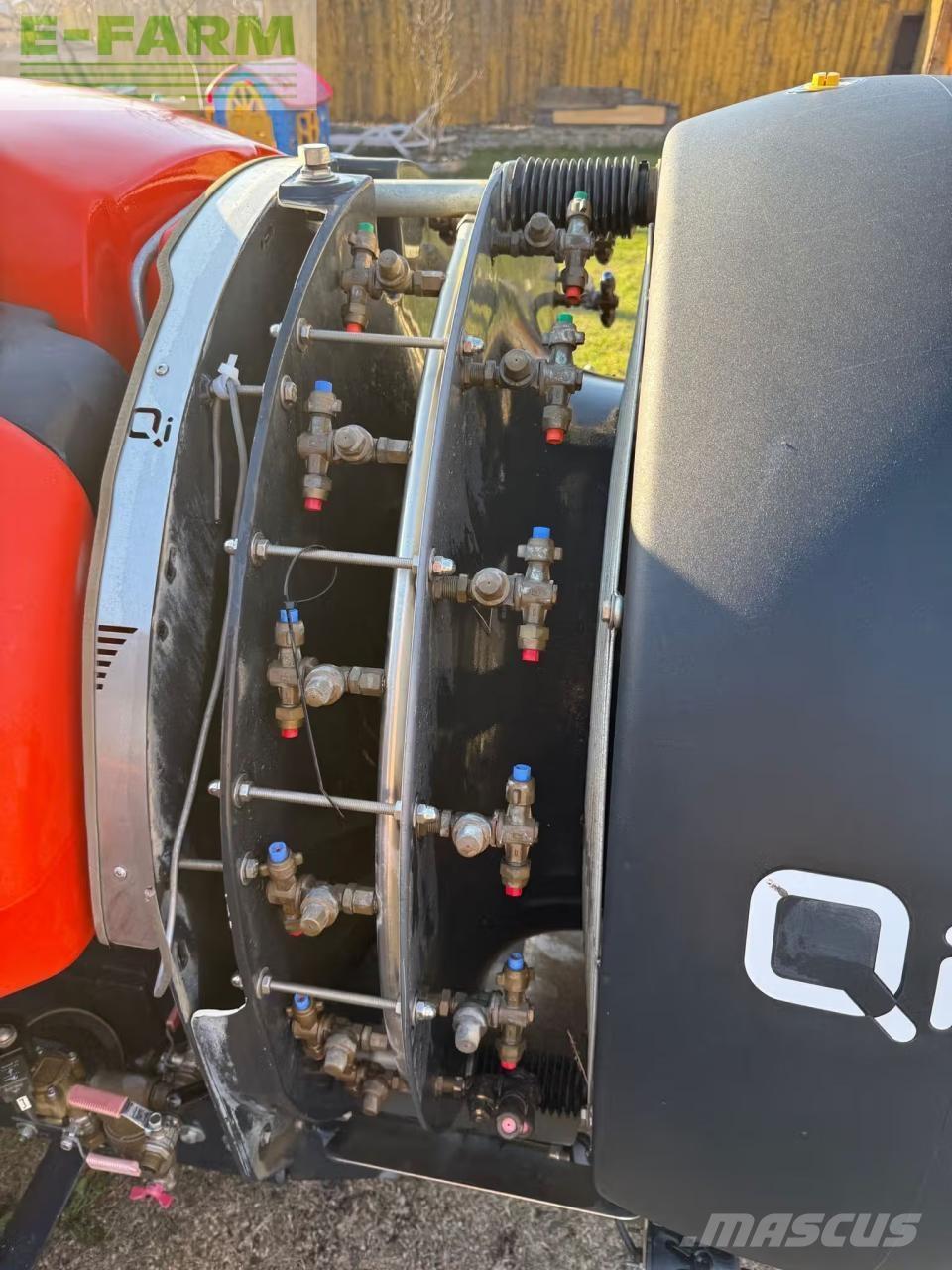 Kubota Qi 9.0 Прикачни пръскачки
