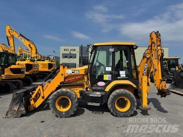 JCB 3CX COMPACT Товарач със заден ексватор
