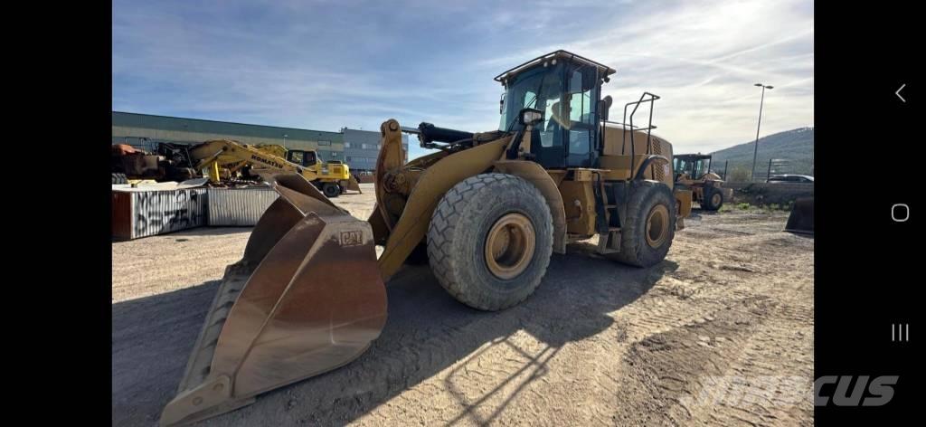CAT 966 M Колесни товарачи