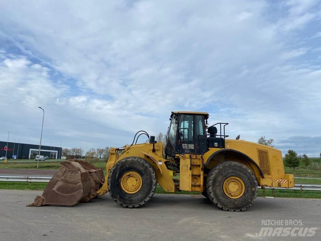 CAT 980H Колесни товарачи