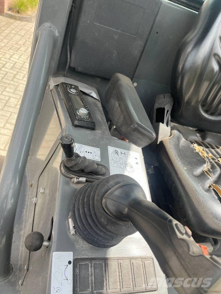 Wacker WL34 Колесни товарачи