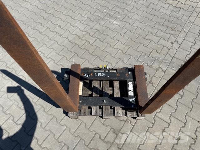 Volvo USED FORKS Вили