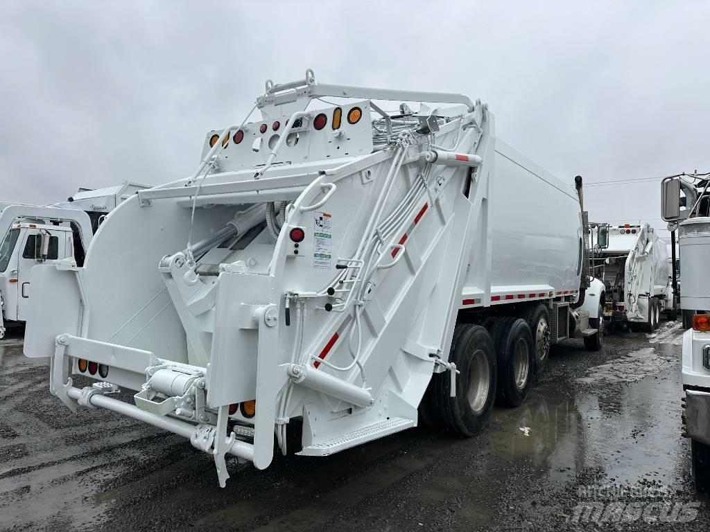 Peterbilt 382 Камиони за отпадъци