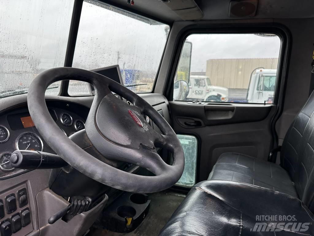 Peterbilt 382 Камиони за отпадъци