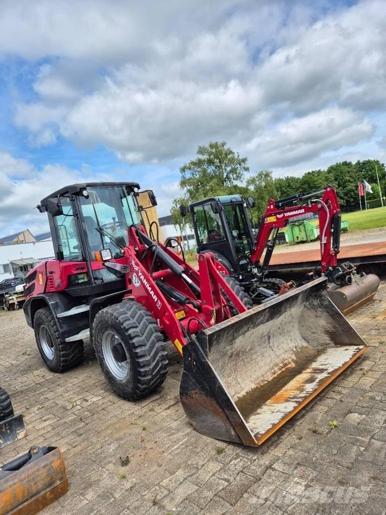 Yanmar V100/5 Колесни товарачи