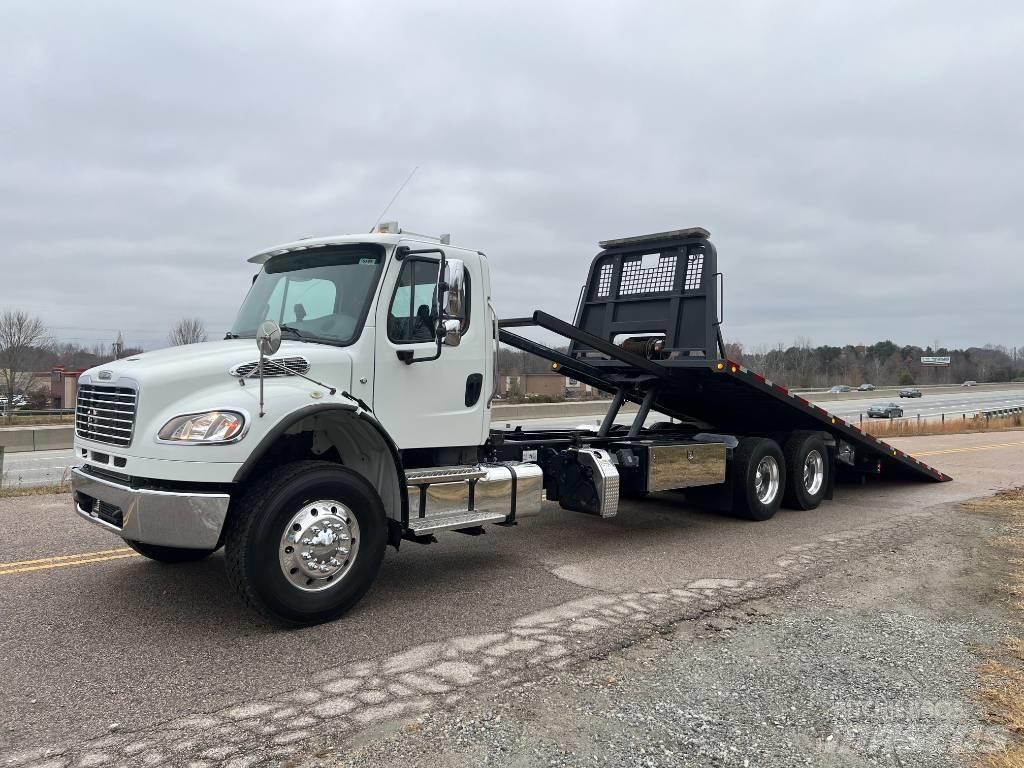 Freightliner M2 Автомобили за пътна помощ