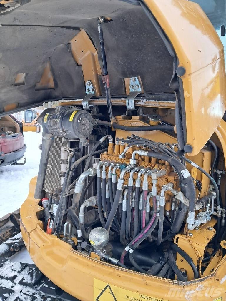 CAT 305 Мини екскаватори < 7 т