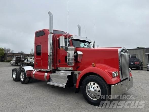 Kenworth W900L Влекачи