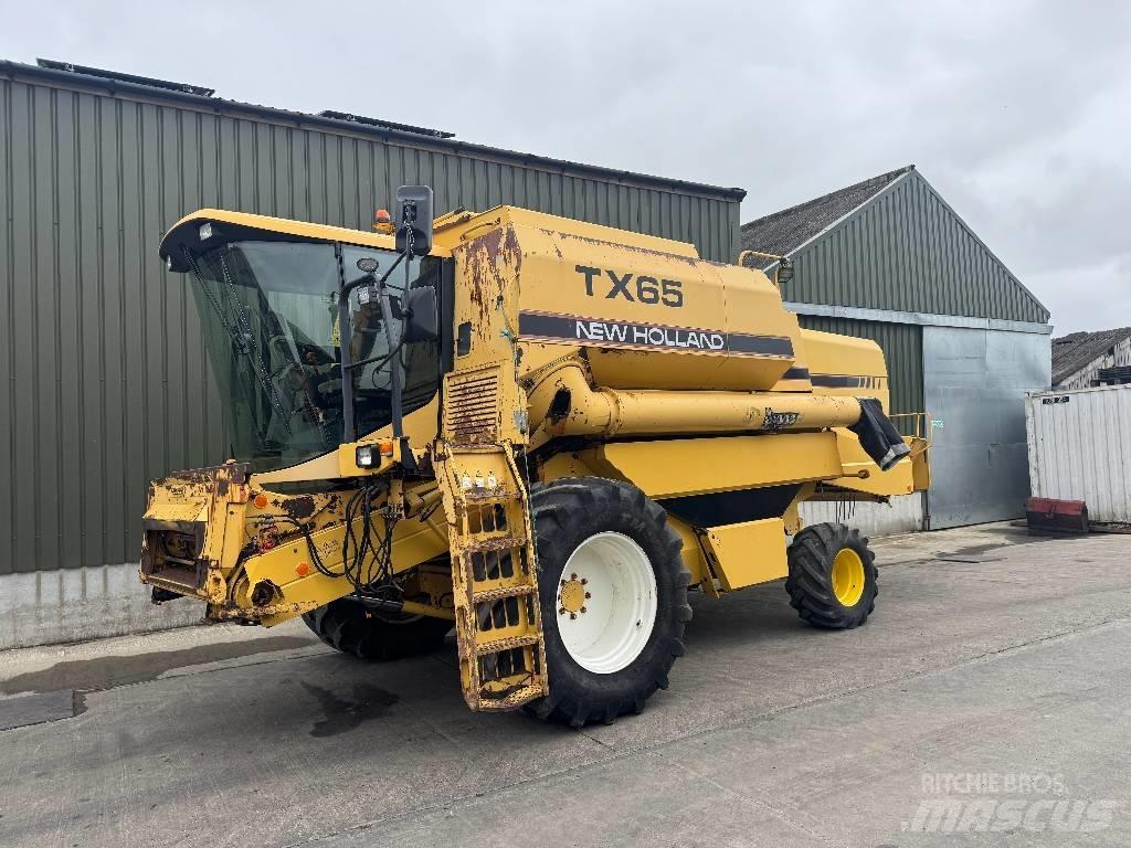 New Holland TX 65 Комбайни