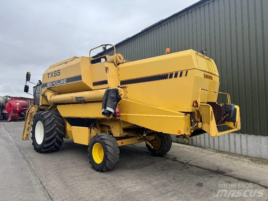 New Holland TX 65 Комбайни