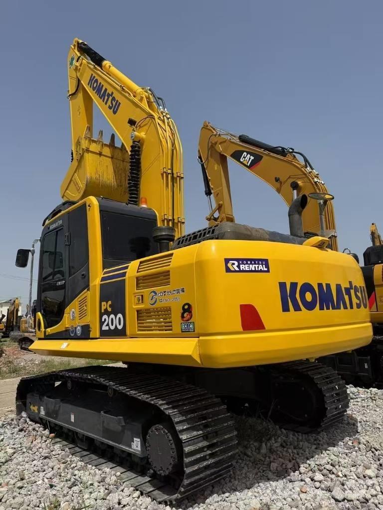 Komatsu 200-8 Верижен екскаватор