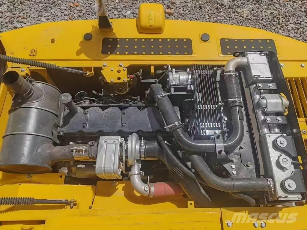 Komatsu 200-8 Верижен екскаватор