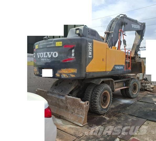 Volvo EW 205E Колесни екскаватори