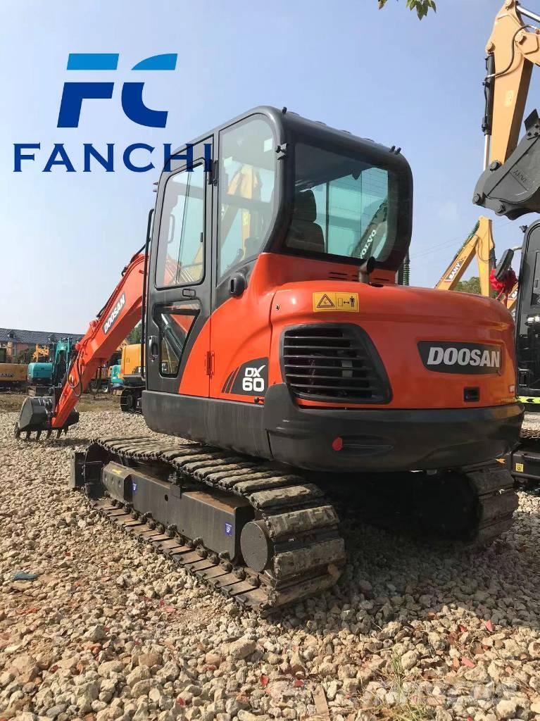 Doosan DX 60-9 C Верижен екскаватор