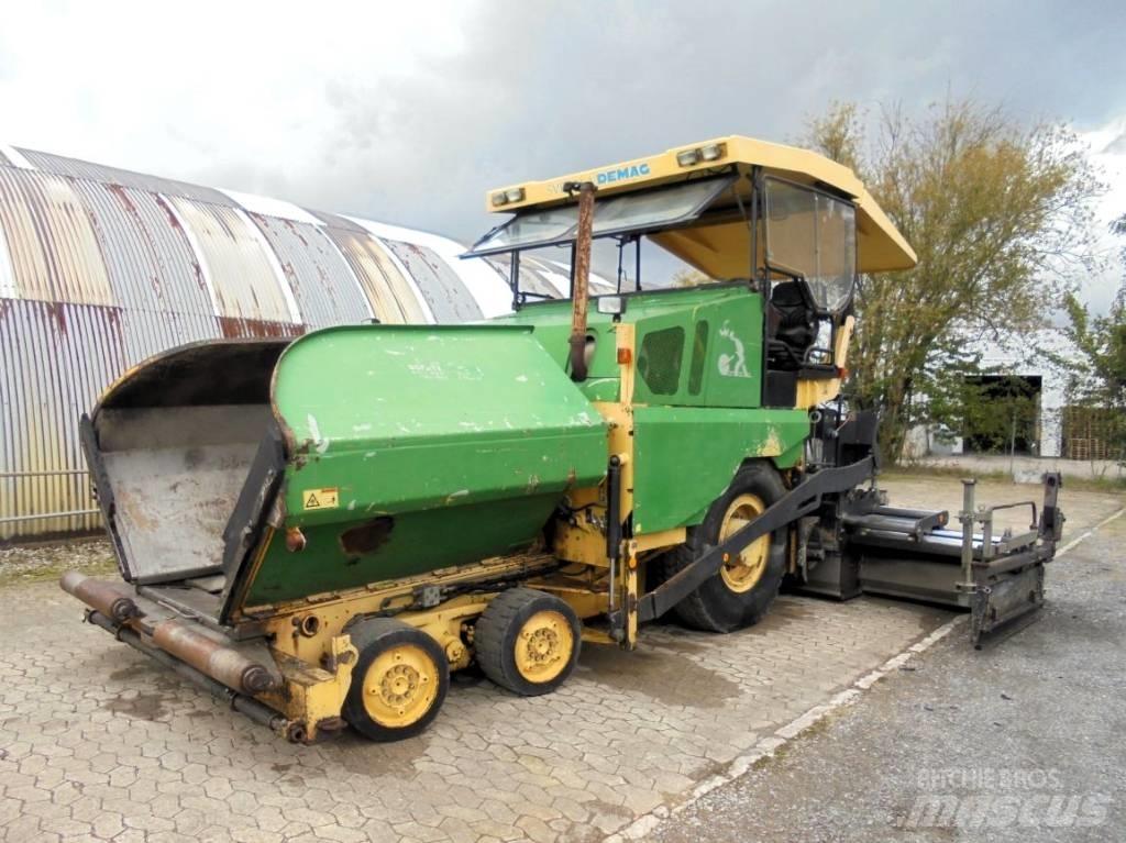 Demag DF 115 P Машини за асфалт