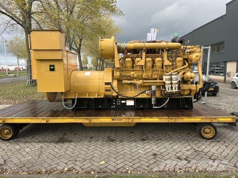 CAT 3512 - 1500 Дизелови генератори
