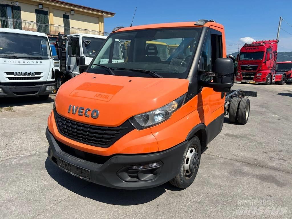Iveco Daily 35-140 Автокранове