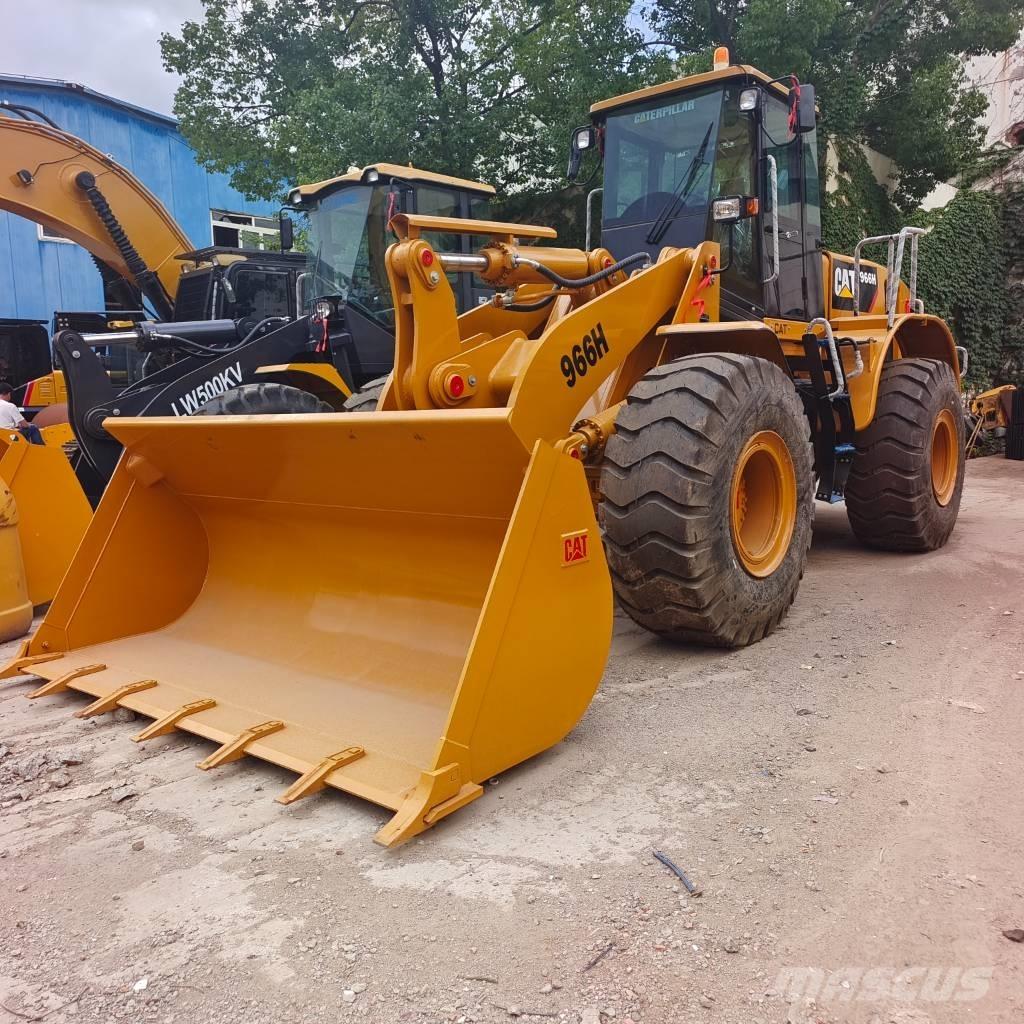 CAT 966H Колесни товарачи
