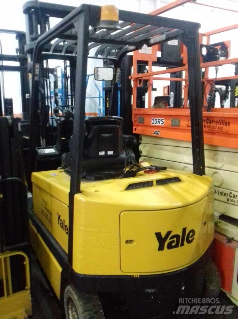 Yale ERP30ALF Електрически вилични кари-повдигачи