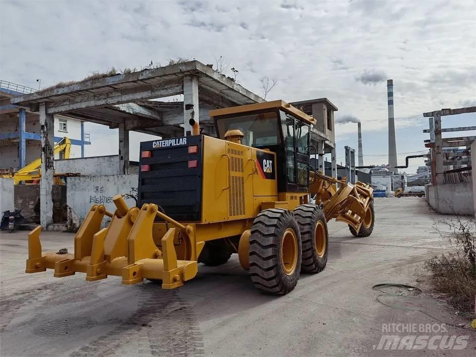 CAT 140H Грейдери