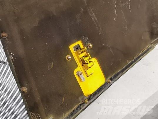 JCB 540-70 mask Кабина