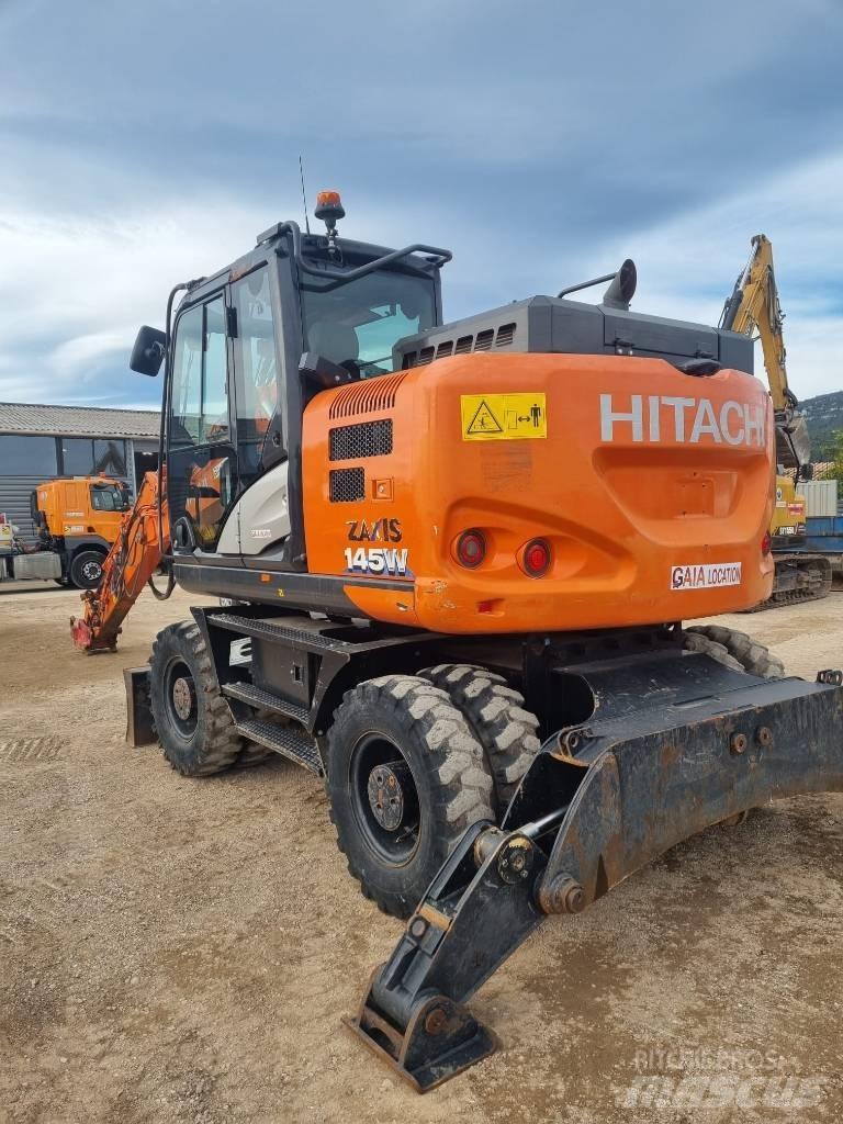 Hitachi ZX145W Колесни екскаватори