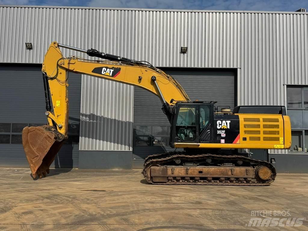 CAT 352F Специални екскаватори