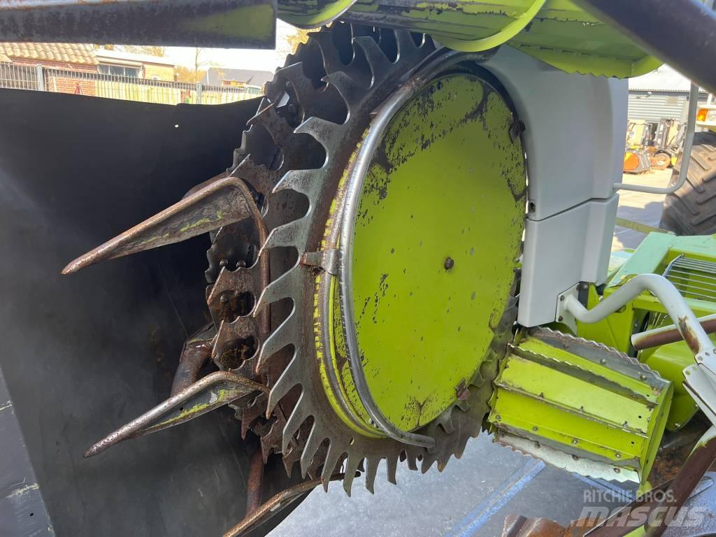 CLAAS RU 450 Xtra Самоходни фуражири