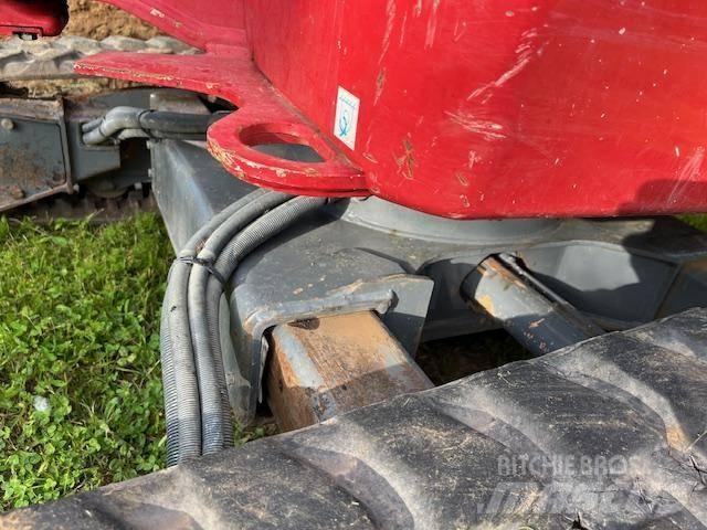 Takeuchi TB 225 Мини екскаватори < 7 т
