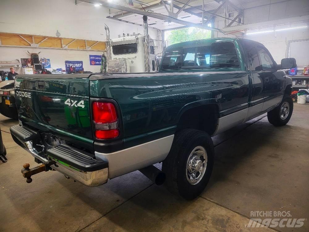 Dodge 2500 SLT Други